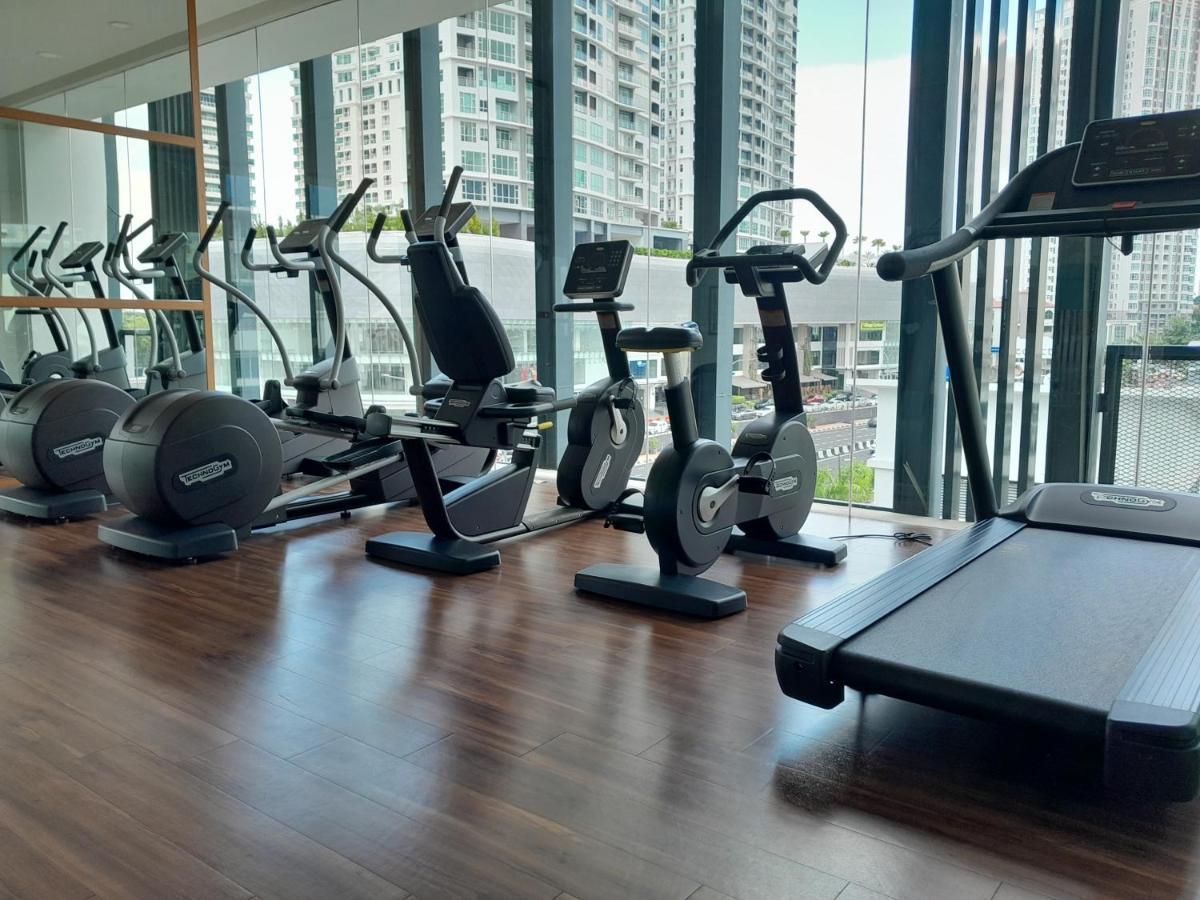 The Landmark Comfort Relax Spacious Sea View By Iz Tanjung Tokong Extérieur photo