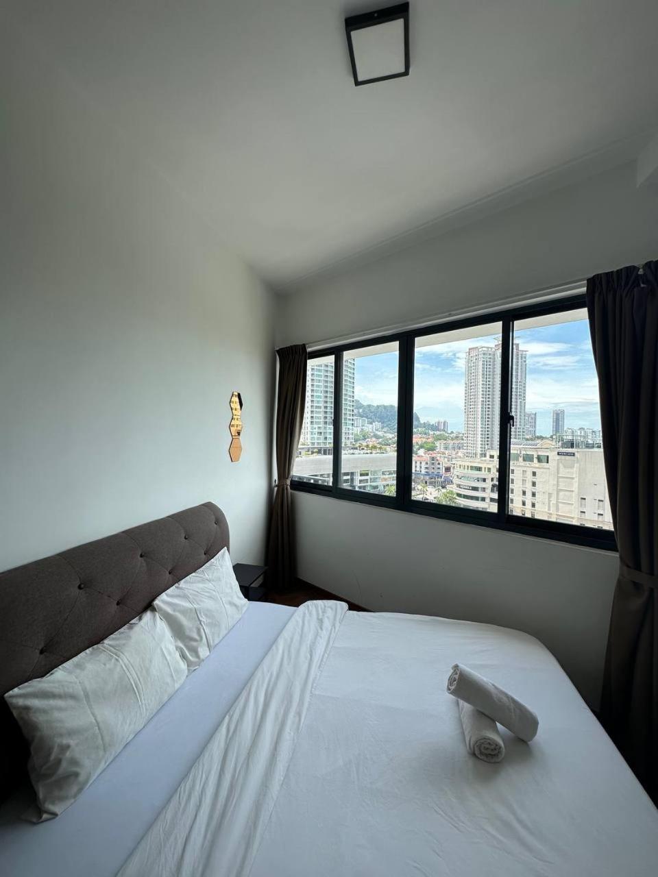 The Landmark Comfort Relax Spacious Sea View By Iz Tanjung Tokong Extérieur photo
