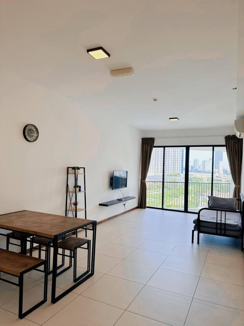 The Landmark Comfort Relax Spacious Sea View By Iz Tanjung Tokong Extérieur photo